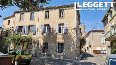 /international/fr/azille-languedoc-roussillon-310100955594/