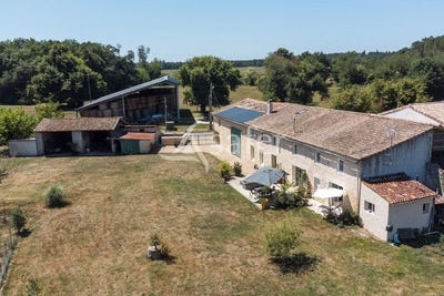 /international/fr/saint-laurent-medoc-aquitaine-310106913298/