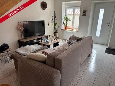 /international/fr/aubigny-les-clouzeaux-pays-de-la-loire-310108247746/