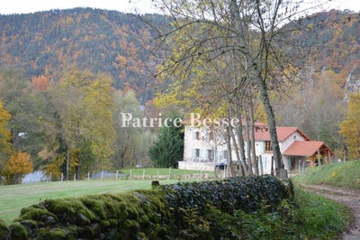 /international/fr/le-puy-en-velay-auvergne-310104263049/