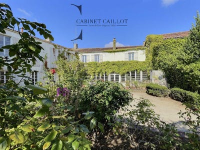 /international/fr/pont-l-abbe-d-arnoult-charente-310101419079/?lang=id