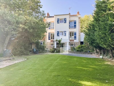 /international/fr/batz-sur-mer-pays-de-la-loire-310103014912/