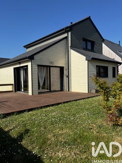 /international/fr/aucaleuc-brittany-310108562975/