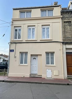 /international/fr/calais-calais-310107972289/