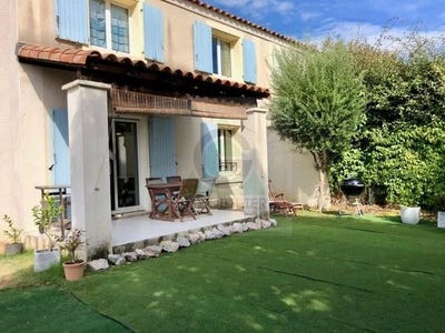 /international/fr/mauguio-languedoc-roussillon-310101247812/