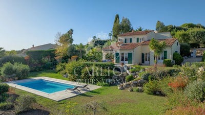 /international/fr/valbonne-provence-alpes-cote-d-azur-310109109838/