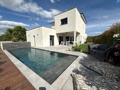 /international/fr/saint-genies-de-fontedit-languedoc-roussillon-310108842573/