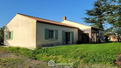 /international/fr/avrille-pays-de-la-loire-120095664103/