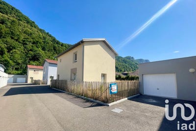 /international/fr/cognin-les-gorges-rhone-310100716343/