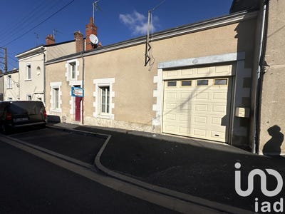 /international/fr/issoudun-centre-val-de-loire-310102843536/