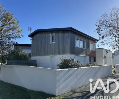 /international/fr/saint-rogatien-charente-310107490935/