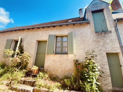 /international/fr/la-chartre-sur-le-loir-pays-de-la-loire-310100538023/