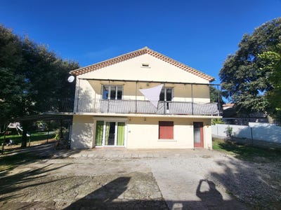 /international/fr/quissac-languedoc-roussillon-310100410679/?lang=zh-cn