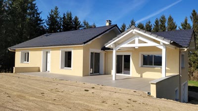 /international/fr/tence-auvergne-310107773026/