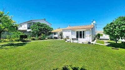 /international/fr/meschers-sur-gironde-charente-310108842323/