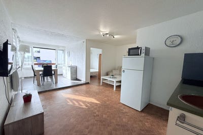 /international/fr/saint-cyprien-languedoc-roussillon-310102729454/