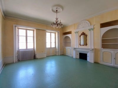 /international/fr/tulle-limousin-310107577329/