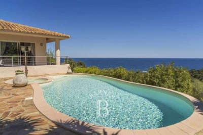 /international/fr/sari-solenzara-corsica-310100605547/?lang=zh-tw