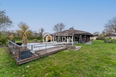 /international/fr/carignan-de-bordeaux-aquitaine-310098145703/