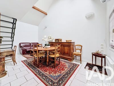 /international/fr/chartres-centre-val-de-loire-310107903125/