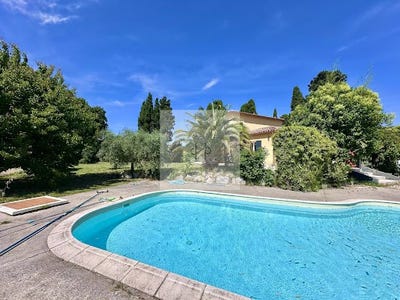 /international/fr/orange-provence-alpes-cote-d-azur-310108619346/
