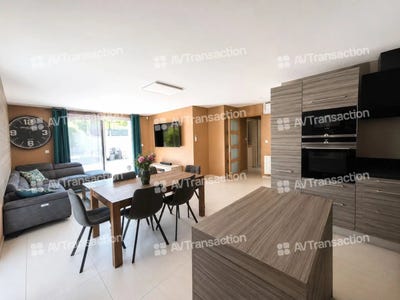 /international/fr/vaulx-en-velin-rhone-310108565309/