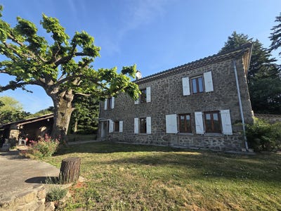/international/fr/saint-apollinaire-de-rias-rhone-310101046331/?lang=zh-tw