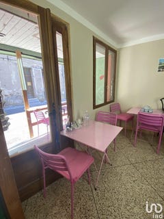 /international/fr/aveze-auvergne-310108428989/
