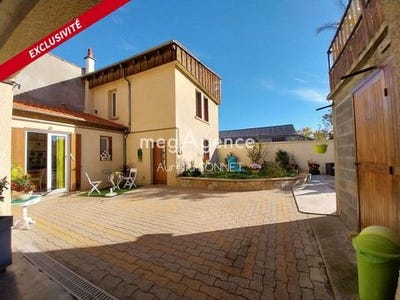 /international/fr/lempdes-sur-allagnon-auvergne-310109205570/