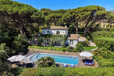 /international/fr/saint-tropez-provence-alpes-cote-d-azur-310109100915/
