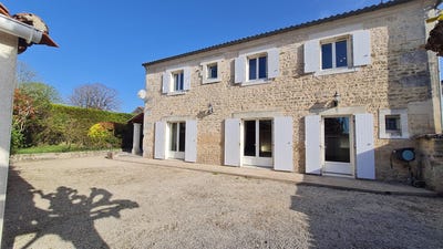 /international/fr/hiersac-charente-310098639946/?lang=zh-tw
