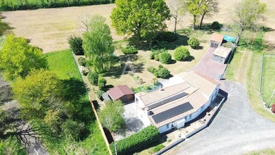 /international/fr/aizenay-pays-de-la-loire-310108321523/