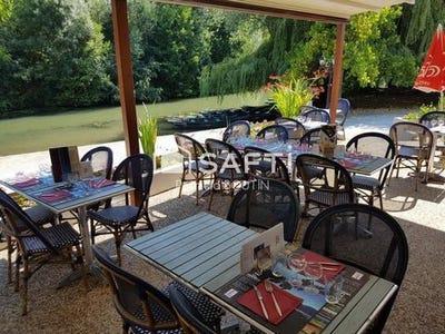 /international/fr/sansais-charente-310108216119/