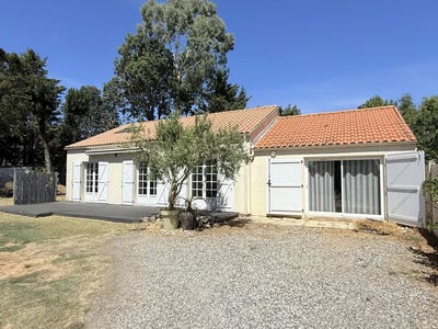 /international/fr/saint-brevin-les-pins-pays-de-la-loire-310119539321/