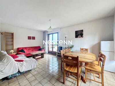 /international/fr/evian-les-bains-rhone-120093957938/