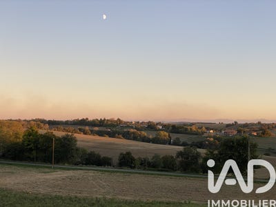 /international/fr/nizas-languedoc-roussillon-310105399573/