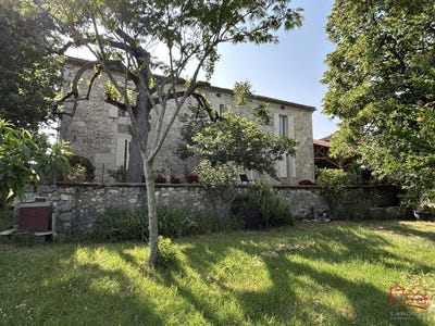 /international/fr/saint-caprais-de-lerm-aquitaine-310100558519/?lang=zh-tw