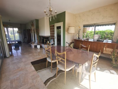 /international/fr/connerre-pays-de-la-loire-310100294050/
