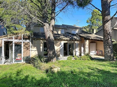 /international/fr/les-angles-languedoc-roussillon-310108329562/