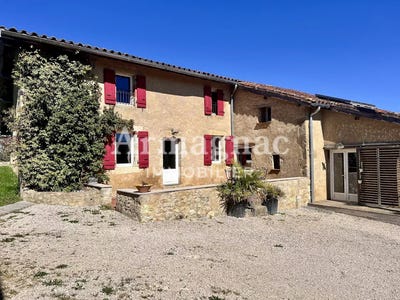 /international/fr/roquebrune-midi-pyrenees-310106627465/