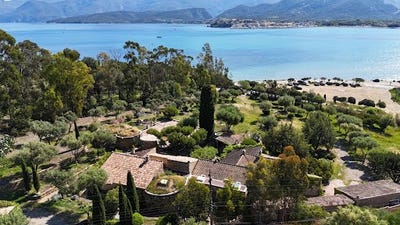 /international/fr/saint-florent-corsica-310093916301/