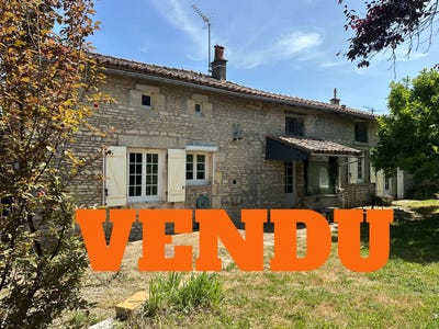 /international/fr/champniers-charente-310100458882/
