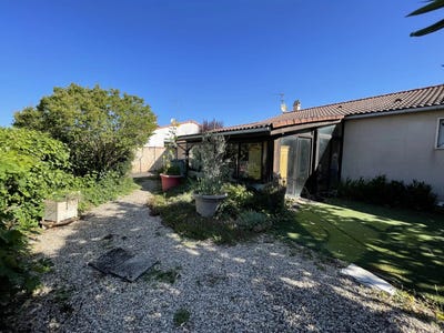 /international/fr/portet-sur-garonne-midi-pyrenees-310108843500/