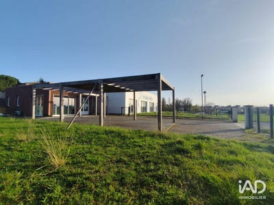 /international/fr/lugon-et-l-ile-du-carnay-aquitaine-310106064968/