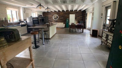 /international/fr/noyers-sur-cher-centre-val-de-loire-310100577088/