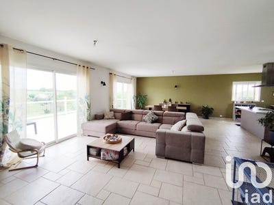 /international/fr/massoules-aquitaine-310098470952/