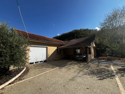 /international/fr/villefranche-de-rouergue-midi-pyrenees-310108677459/