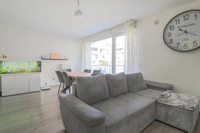 /international/fr/capinghem-calais-310108429692/
