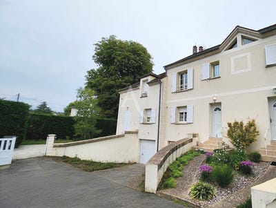 /international/fr/dourdan-ile-de-france-310104467032/