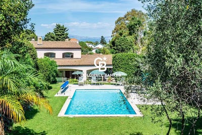 /international/fr/antibes-provence-alpes-cote-d-azur-310109175642/